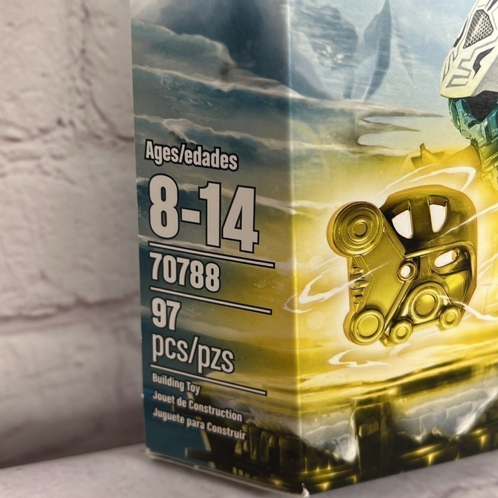 Lego Bionicle 70788 Kopaka Master of Ice - Picture 4 of 4